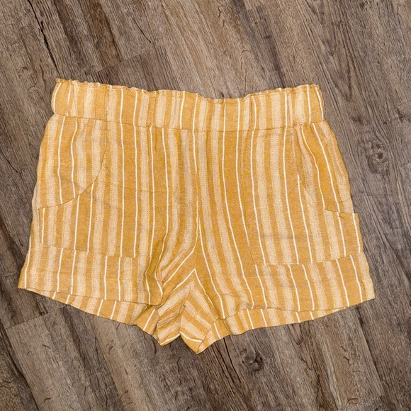 Indigo Rein • Linen Blend Mustard Yellow Striped Shorts - Picture 1 of 8